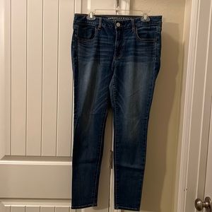 American Eagle jeggings (they’re stretchy!)